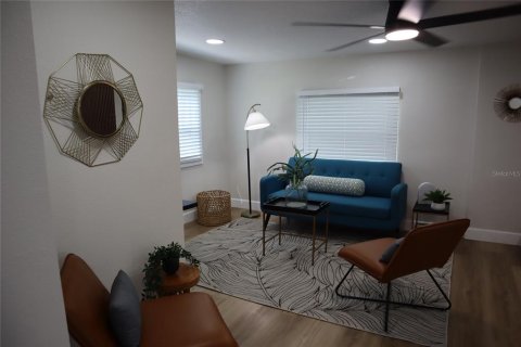 Casa en venta en Seminole, Florida, 3 dormitorios, 139.35 m2 № 1803315 - foto 17
