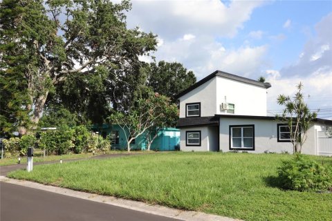 Casa en venta en Seminole, Florida, 3 dormitorios, 139.35 m2 № 1803315 - foto 2