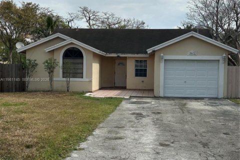 Villa ou maison à Miami, Floride 3 chambres, 124.4 m2 № 2050176