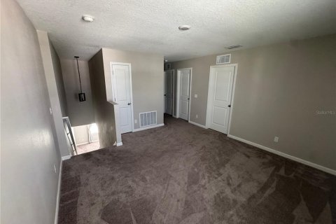 Villa ou maison à louer à Dade City, Floride: 3 chambres, 169.64 m2 № 2408507 - photo 8