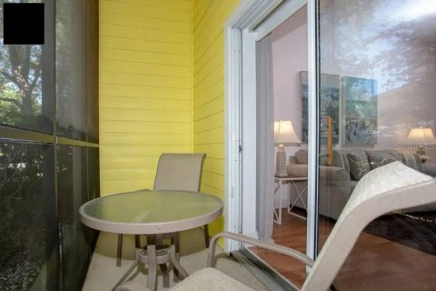 Condo in Davenport, Florida, 3 bedrooms  № 1378052 - photo 11
