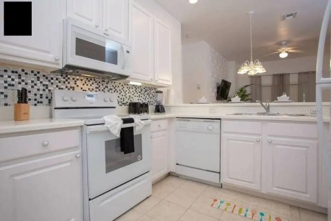 Condo in Davenport, Florida, 3 bedrooms  № 1378052 - photo 17