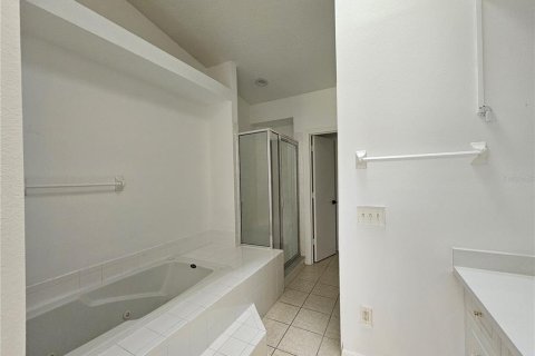 Touwnhouse à louer à Davenport, Floride: 3 chambres, 167.69 m2 № 1905128 - photo 17