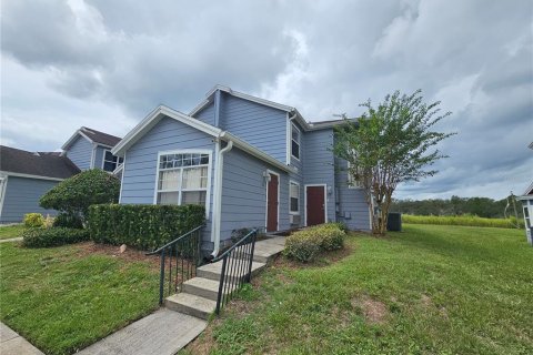 Touwnhouse à louer à Davenport, Floride: 3 chambres, 167.69 m2 № 1905128 - photo 1