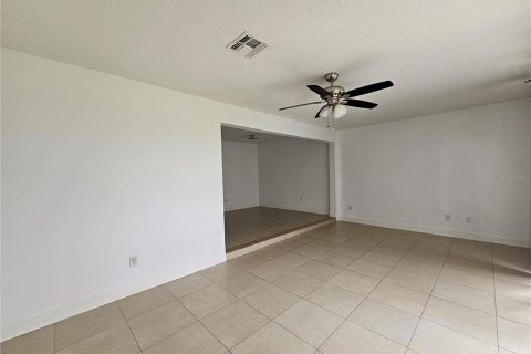 Touwnhouse à louer à Davenport, Floride: 3 chambres, 167.69 m2 № 1905128 - photo 8