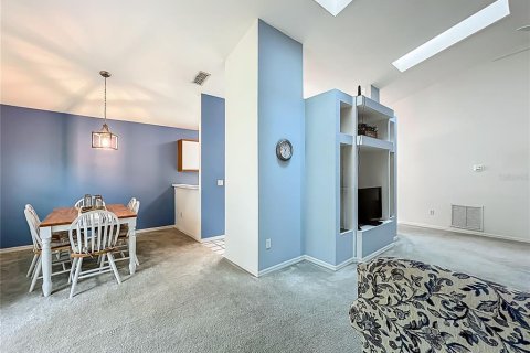 Casa en venta en Orlando, Florida, 3 dormitorios, 132.01 m2 № 1866800 - foto 7