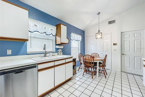 Casa en venta en Orlando, Florida, 3 dormitorios, 132.01 m2 № 1866800 - foto 11