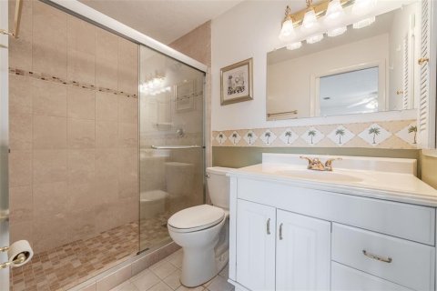 Townhouse in Cape Coral, Florida 2 bedrooms, 95.32 sq.m. № 2097164 - photo 21
