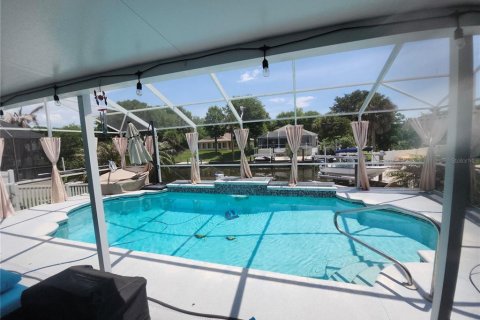 Casa en venta en Palm Coast, Florida, 3 dormitorios, 167.5 m2 № 2203016 - foto 6