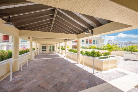 Copropriété à louer à Miami, Floride: 2 chambres, 107.3 m2 № 2153878 - photo 28