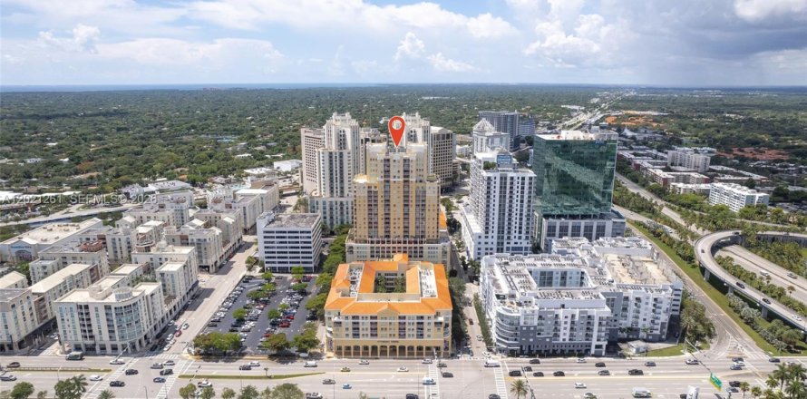 Condo à Miami, Floride, 2 chambres  № 2153878
