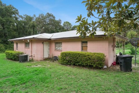 House in Wildwood, Florida 2 bedrooms, 153.94 sq.m. № 2289688 - photo 10