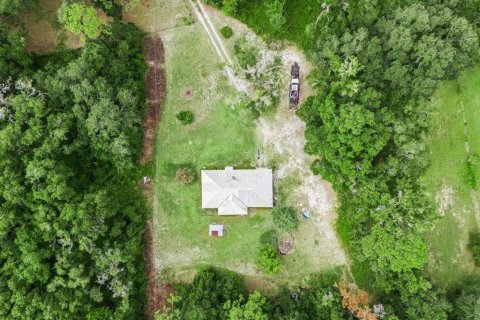 House in Wildwood, Florida 2 bedrooms, 153.94 sq.m. № 2289688 - photo 4