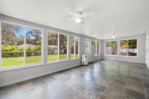 House in Dunedin, Florida 2 bedrooms, 103.49 sq.m. № 1819039 - photo 24