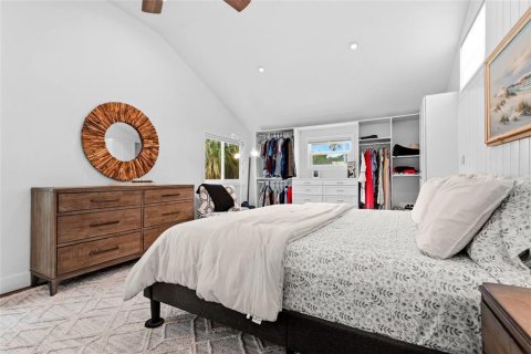 House in Sarasota, Florida 4 bedrooms, 224.92 sq.m. № 2151878 - photo 27