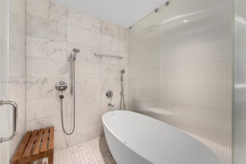 Copropriété à vendre à Miami Beach, Floride: 3 chambres, 226.77 m2 № 2044896 - photo 17