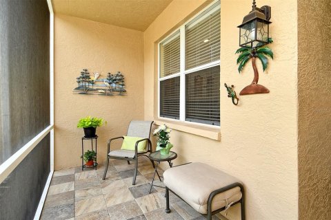 Condo in Sarasota, Florida, 2 bedrooms  № 2393766 - photo 7