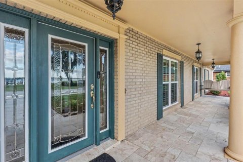 Villa ou maison à vendre à Auburndale, Floride: 4 chambres, 267 m2 № 2435193 - photo 5