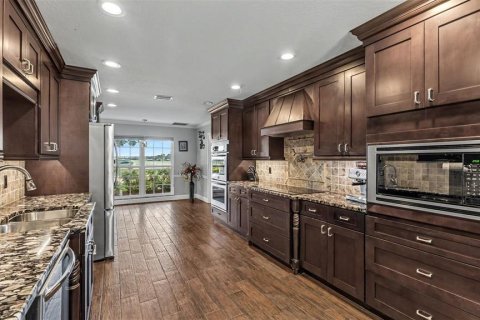 Villa ou maison à vendre à Auburndale, Floride: 4 chambres, 267 m2 № 2435193 - photo 19