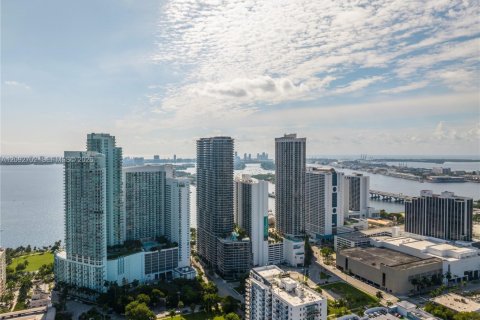 Copropriété à louer à Miami, Floride: 2 chambres, 109.62 m2 № 2385146 - photo 29