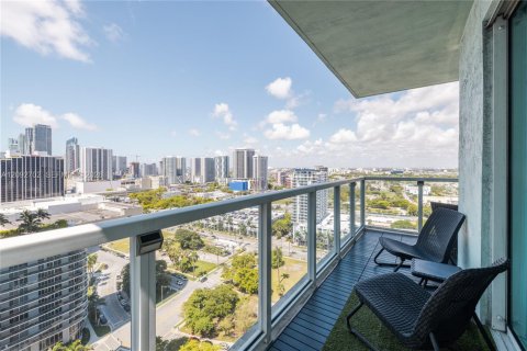 Copropriété à louer à Miami, Floride: 2 chambres, 109.62 m2 № 2385146 - photo 23