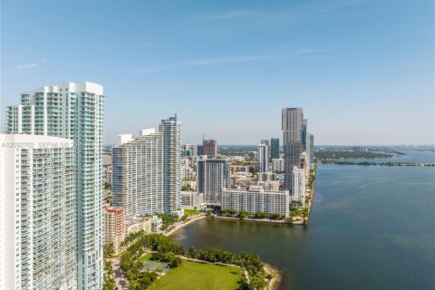 Copropriété à louer à Miami, Floride: 2 chambres, 109.62 m2 № 2385146 - photo 30