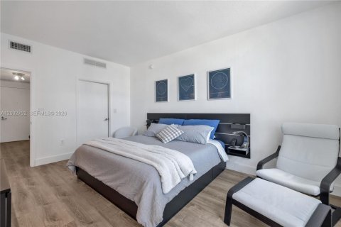 Copropriété à louer à Miami, Floride: 2 chambres, 109.62 m2 № 2385146 - photo 21
