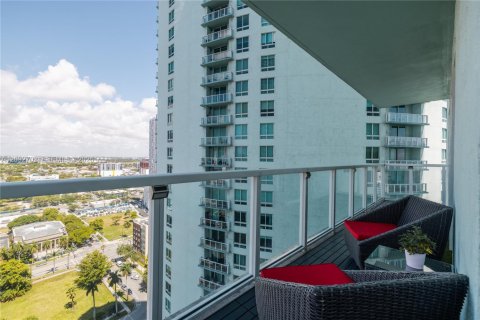 Copropriété à louer à Miami, Floride: 2 chambres, 109.62 m2 № 2385146 - photo 24