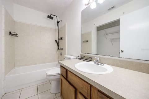 Copropriété à vendre à Gainesville, Floride: 2 chambres, 87.14 m2 № 1907346 - photo 7