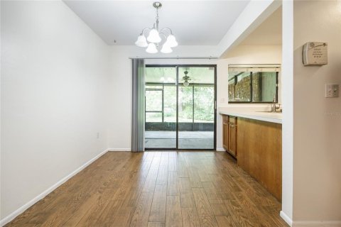 Copropriété à vendre à Gainesville, Floride: 2 chambres, 87.14 m2 № 1907346 - photo 25