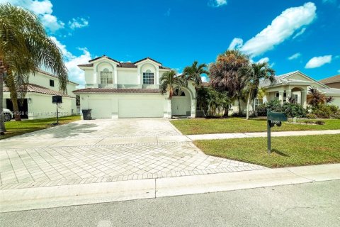 Casa en venta en Wellington, Florida, 5 dormitorios, 242.29 m2 № 1692214 - foto 1