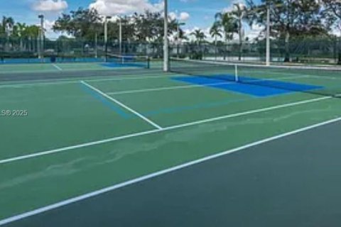 Casa en venta en Wellington, Florida, 5 dormitorios, 242.29 m2 № 1692214 - foto 15
