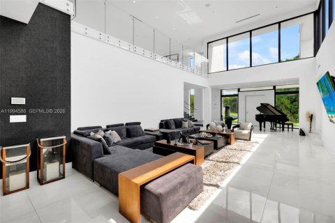 Casa en venta en Southwest Ranches, Florida, 6 dormitorios, 751.39 m2 № 2056343 - foto 12