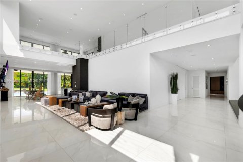 Casa en venta en Southwest Ranches, Florida, 6 dormitorios, 751.39 m2 № 2056343 - foto 11