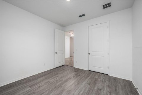 Casa en venta en Davenport, Florida, 4 dormitorios, 175.59 m2 № 2215526 - foto 8