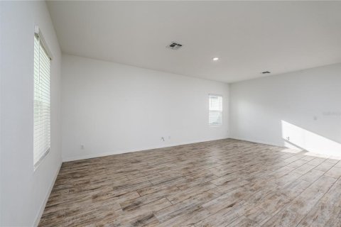 Casa en venta en Davenport, Florida, 4 dormitorios, 175.59 m2 № 2215526 - foto 22