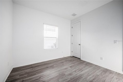 Casa en venta en Davenport, Florida, 4 dormitorios, 175.59 m2 № 2215526 - foto 11
