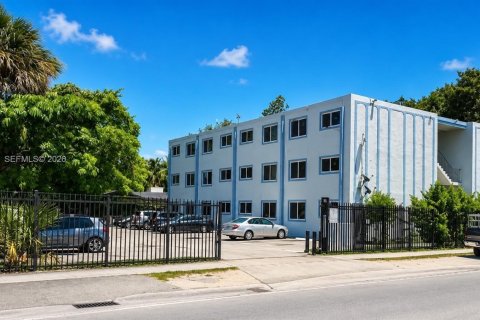 Appartement à Miami, Floride 3 chambres, 60.39 m2 № 2172967