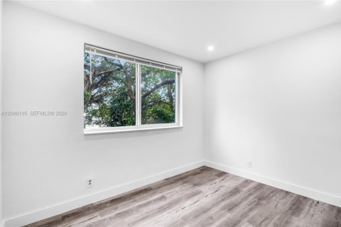 Appartement à louer à Miami, Floride: 3 chambres, 60.39 m2 № 2172967 - photo 6