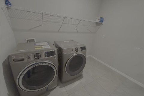 Villa ou maison à louer à Ocala, Floride: 4 chambres, 264.12 m2 № 2217334 - photo 18