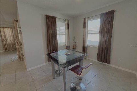 Villa ou maison à louer à Ocala, Floride: 4 chambres, 264.12 m2 № 2217334 - photo 10