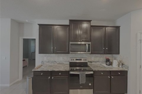 Villa ou maison à louer à Ocala, Floride: 4 chambres, 264.12 m2 № 2217334 - photo 8