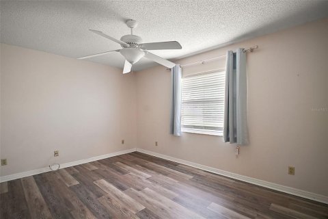 House in Ocala, Florida 3 bedrooms, 137.03 sq.m. № 1877451 - photo 16