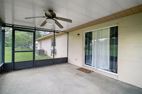 House in Ocala, Florida 3 bedrooms, 137.03 sq.m. № 1877451 - photo 21