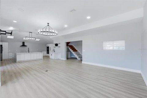 Casa en venta en Bradenton, Florida, 4 dormitorios, 235.69 m2 № 2204465 - foto 24