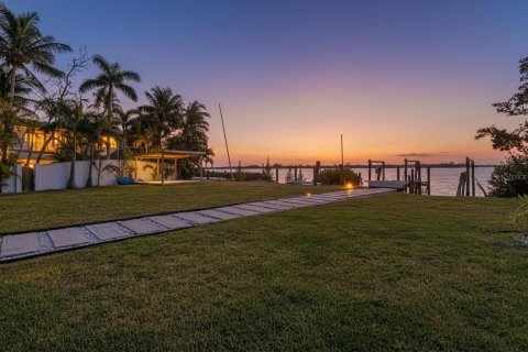 Casa en venta en Bradenton, Florida, 4 dormitorios, 235.69 m2 № 2204465 - foto 2