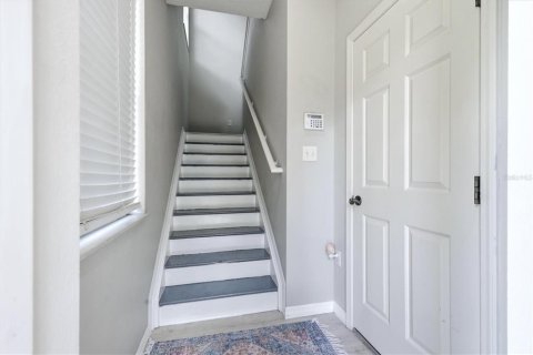 Condo in Sarasota, Florida, 2 bedrooms  № 2093187 - photo 6