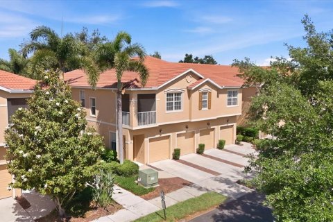 Condo in Sarasota, Florida, 2 bedrooms  № 2093187 - photo 4