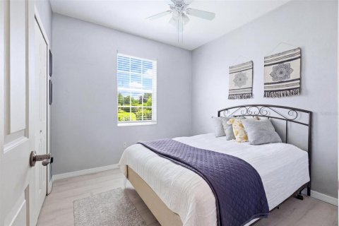 Condo in Sarasota, Florida, 2 bedrooms  № 2093187 - photo 27