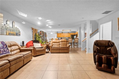 Casa en venta en Orlando, Florida, 6 dormitorios, 316.89 m2 № 1898916 - foto 6